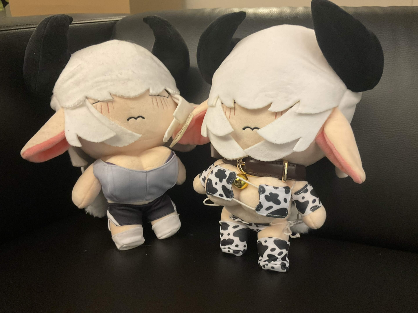 Presales Uya Cowkini plush