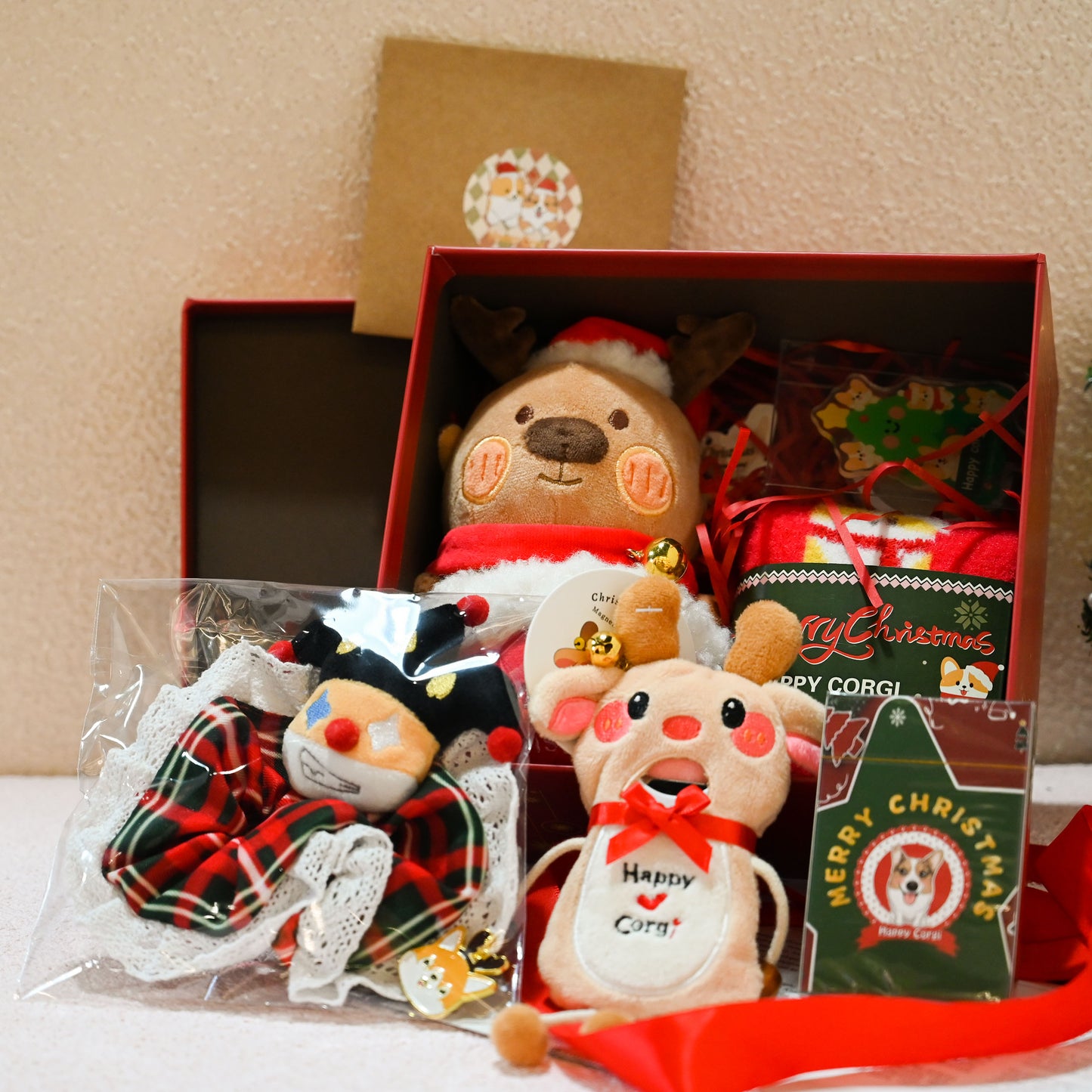 6pcs Christmas Original Gift Box - Dog Toys & Lifestyle Gadgets Holiday Gift Set