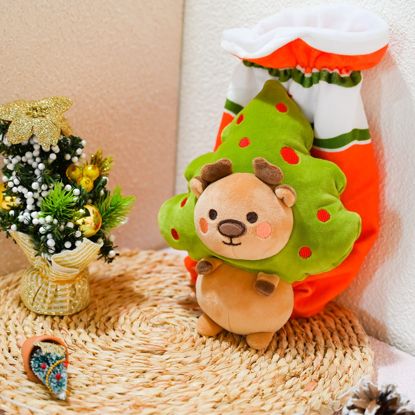 Christmas Wine Bottle Set Cartoon Christmas tree Reindeer Xmas Table Decoration as Christmas Gifts