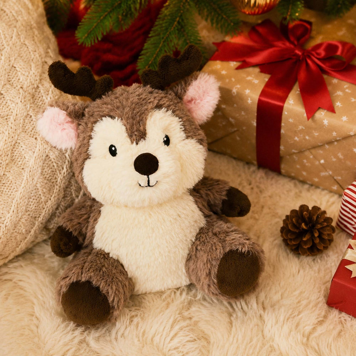 GaoPengToy | Christmas Reindeer Plush Toy | Soft Stuffed Animal with Detachable Scarf